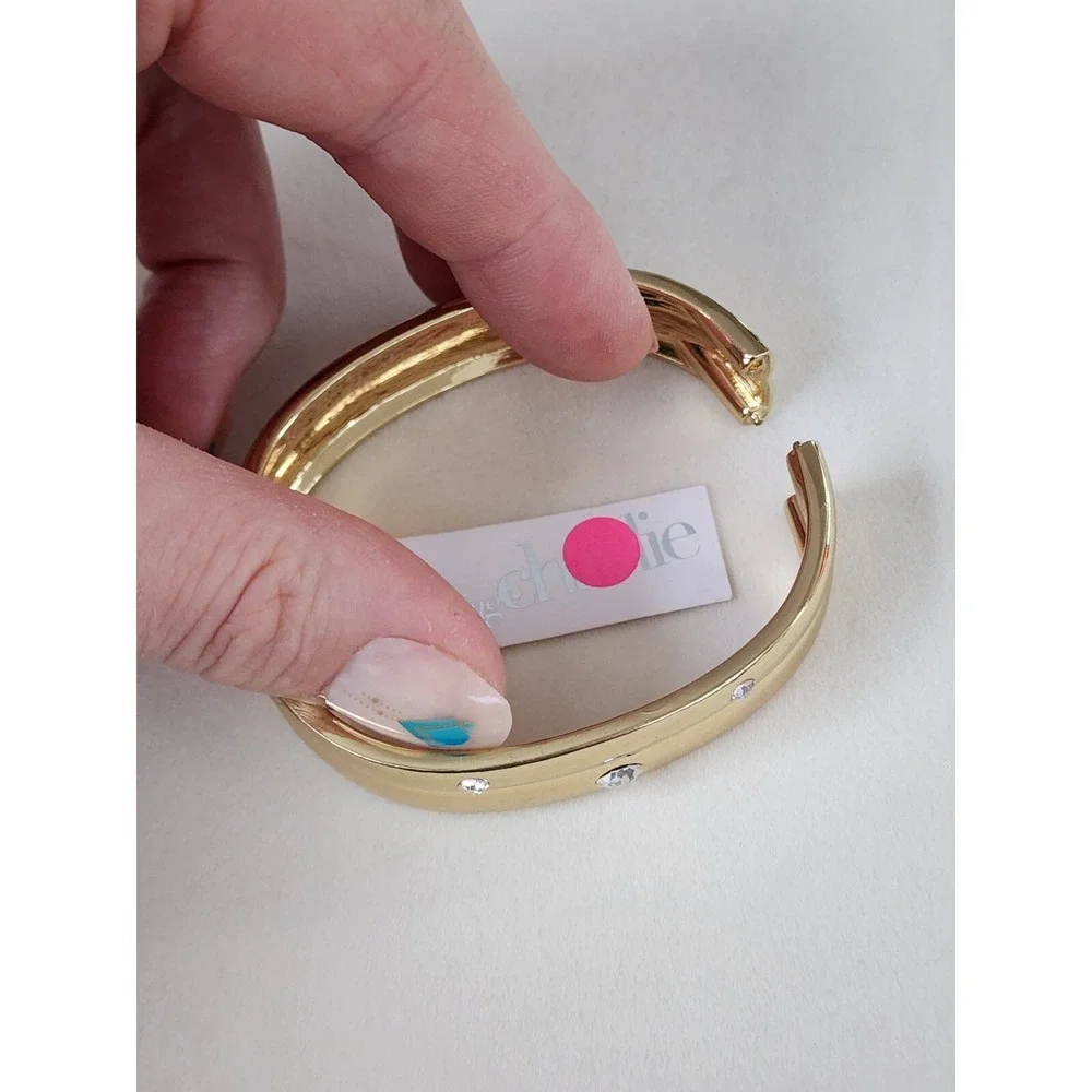 New CHARMING CHARLIE Gold Tone & Rhinestone Hinged‎ Bangle Bracelet